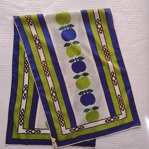 Lady Heritage | 60's Retro Patterned Apple Artsy Scarf Tie